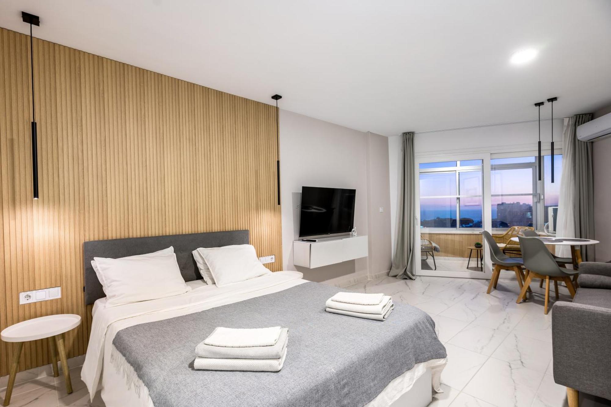 Modern Studio Apartment With Sea Views 5 Min From The Beach Sitio de Calahonda Exterior foto