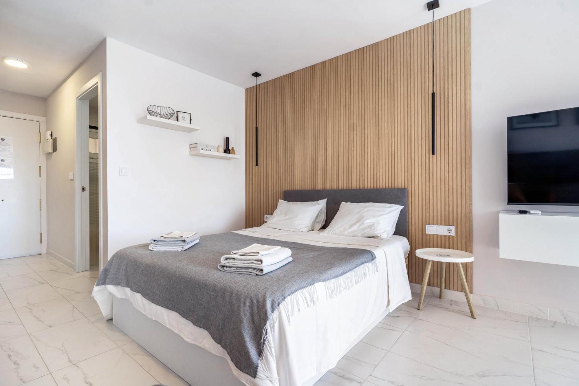 Modern Studio Apartment With Sea Views 5 Min From The Beach Sitio de Calahonda Exterior foto